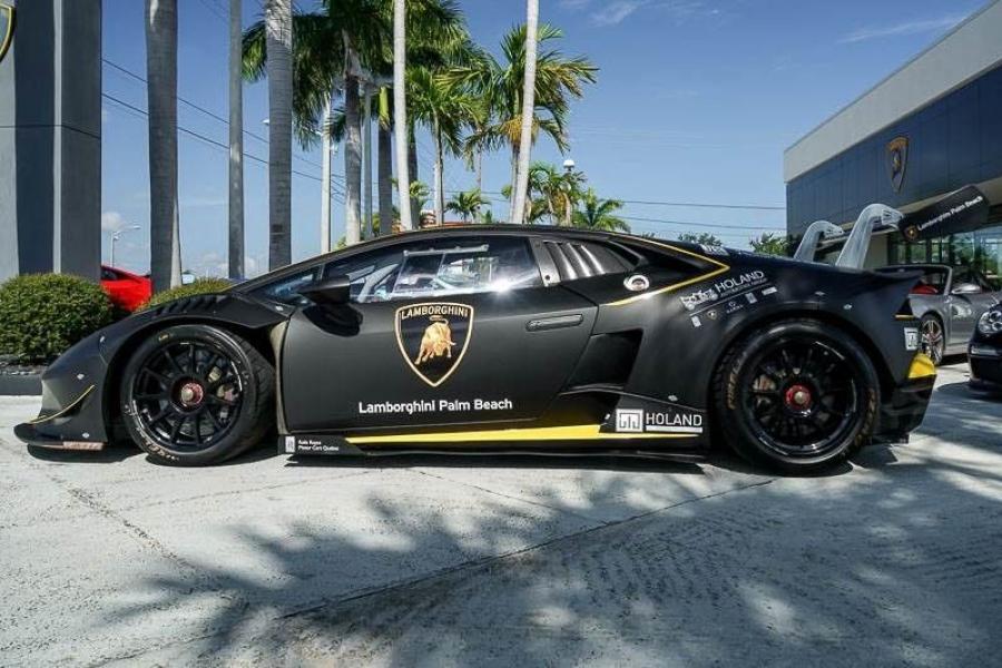  Lamborghini Huracan LP620-2 Super Trofeo 2015 года  (фото 7 из 20)
